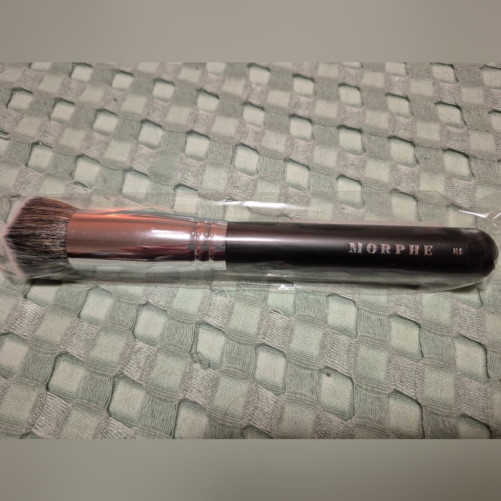 Morphe M6 Pro Flat Buffer Brush